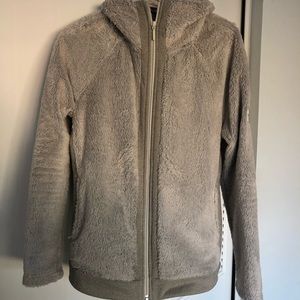 North face fuzzy jacket